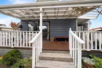 17 Cornwall Road, Springvale