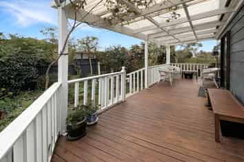 17 Cornwall Road, Springvale