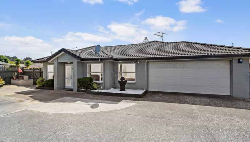 7 Sarteano Drive, Manurewa