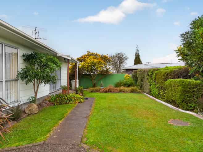 21A Oak Street, Masterton