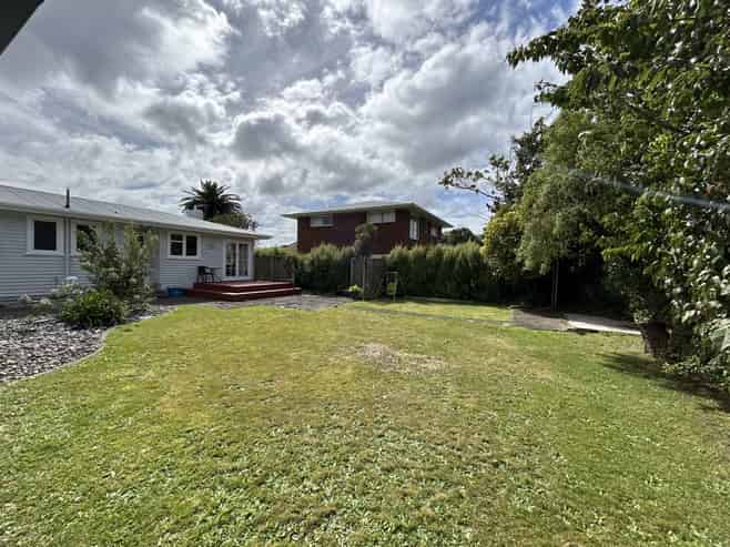 8 Reid Ave, Hawera