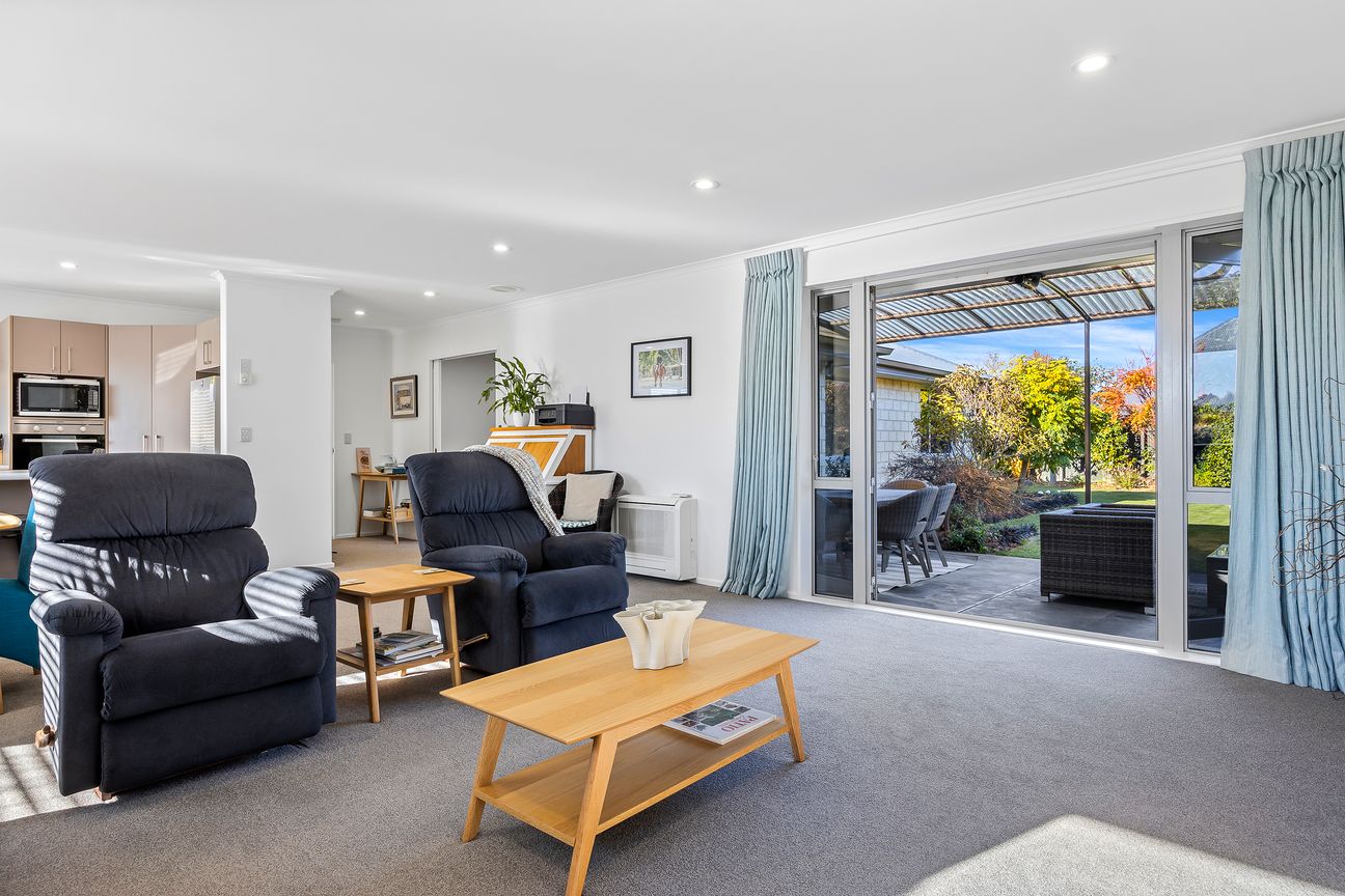 Owners' New Build Demands a Sale! - Ansicht 5