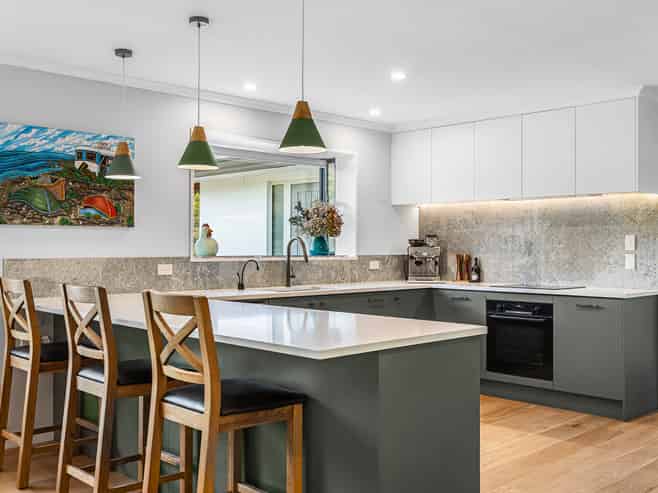 6 Cedar Place, Amberley