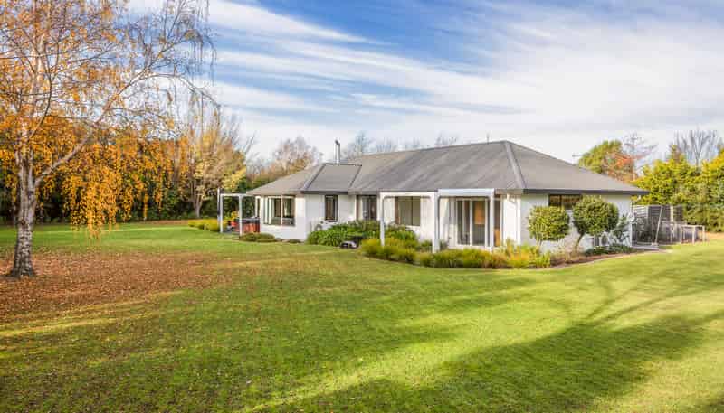 6 Cedar Place, Amberley