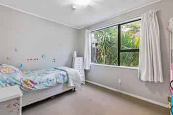 16 Midgley Road, West Harbour