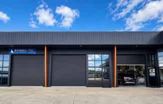 Modern Industrial Unit - Whangaparaoa