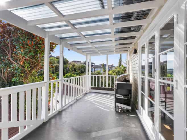 1 McIlroy Avenue, Hillsborough