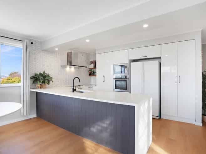 1 McIlroy Avenue, Hillsborough