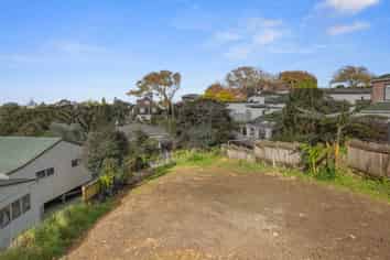 1A McIlroy Avenue, Hillsborough