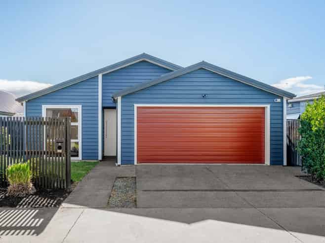 8 Wyrall Way, Chartwell