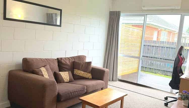 4/98 Cuba Street, Petone