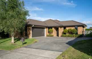 23 Tulip Drive, Cambridge