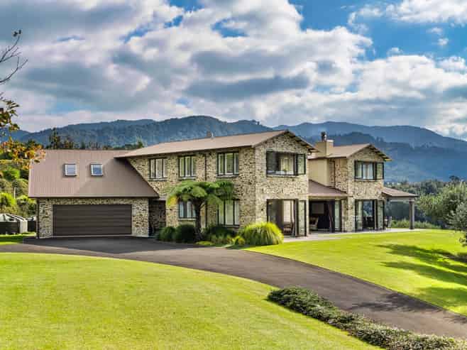 265A Hot Springs Road, Katikati
