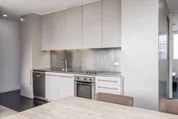 3B/8 Fisher Point Drive, Freemans Bay