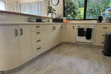 6 Northgate Way , Stoke