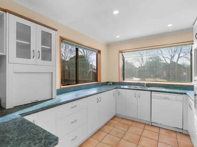 4 Amesbury Mews, Avonhead