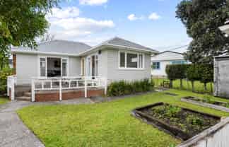 715 Te Atatu Road, Te Atatu Peninsula
