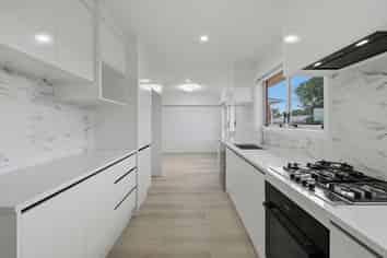 10 Tomlinson Street, Hillpark