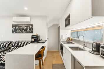 82A Mckenzie Road, Mangere Bridge