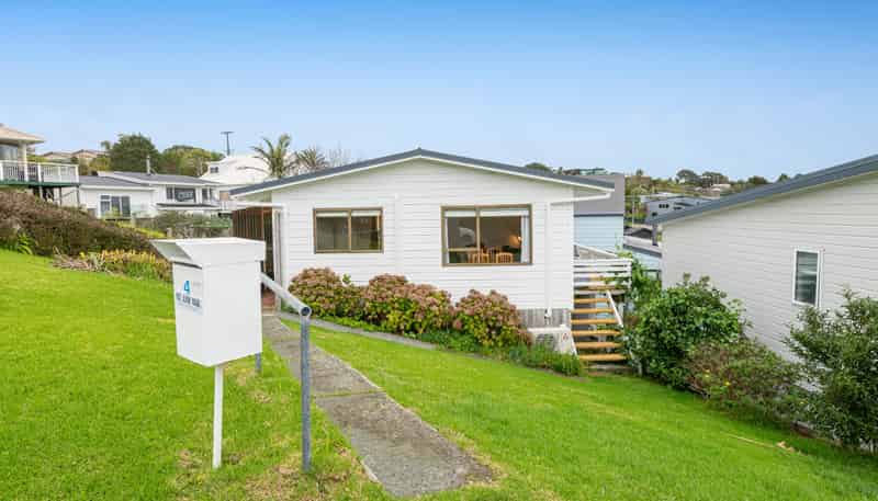 4 Fidelis Avenue, Snells Beach