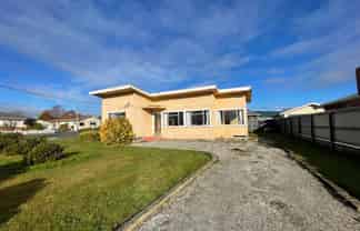3 Bond Street, Waimate