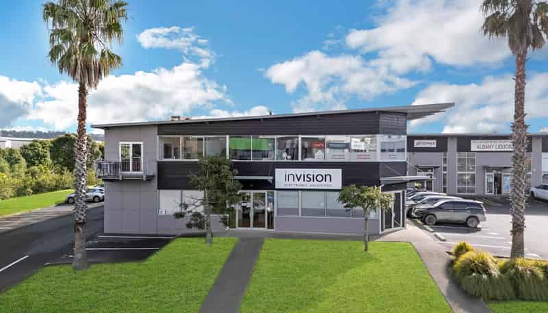 9/38  William Pickering Drive, Albany