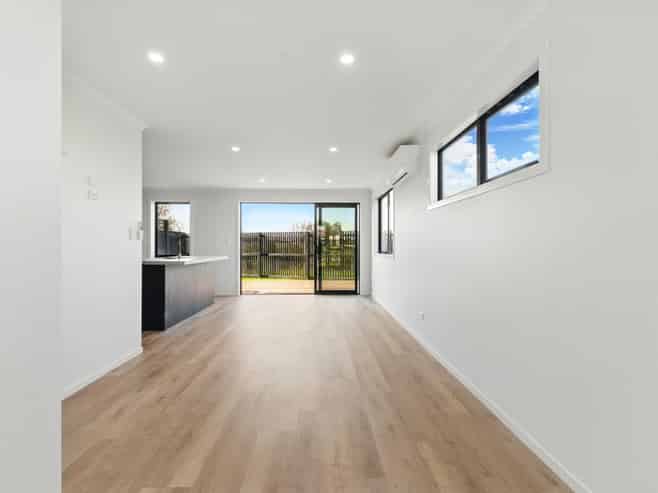 12 Keri Rua Road, Cambridge