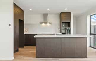 12 Keri Rua Road, Cambridge