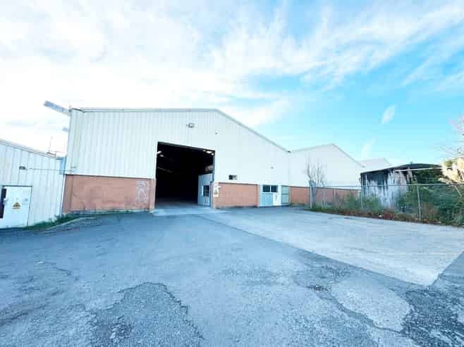 1,660sqm Palmerston North Warehouse For Lease