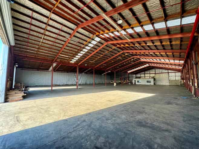 1,660sqm Palmerston North Warehouse For Lease