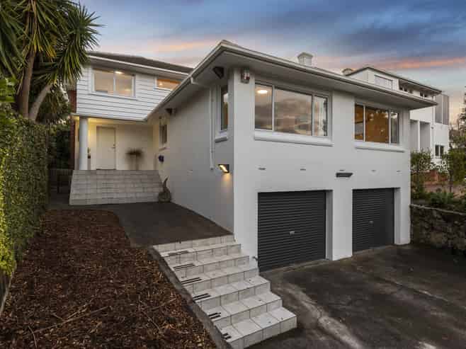 6 Clarendon Road, St Heliers