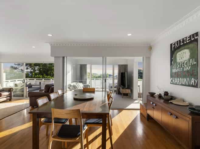 6 Clarendon Road, St Heliers