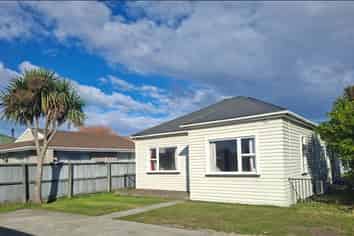714 Ferry Road , Woolston