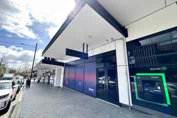 High Visibility Office Premises Available 