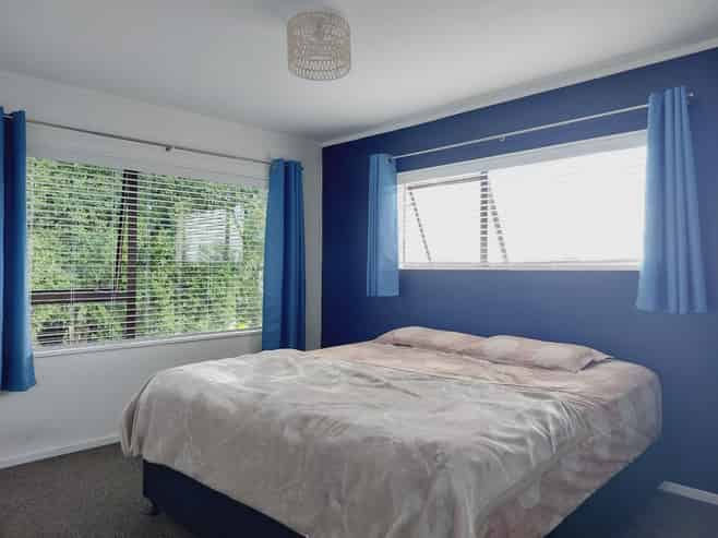 28B Royal Road, Massey