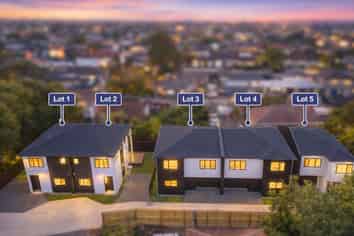 2/16A Huia Road, Papatoetoe