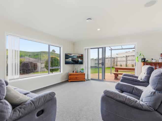 119 Ballintoy Park Drive, Welcome Bay