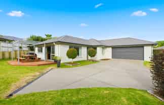119 Ballintoy Park Drive, Welcome Bay
