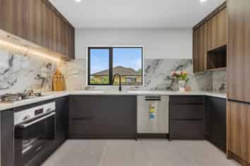 16C Huia Road, Papatoetoe