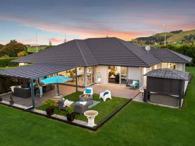 1 Royal Ascot Drive, Papamoa