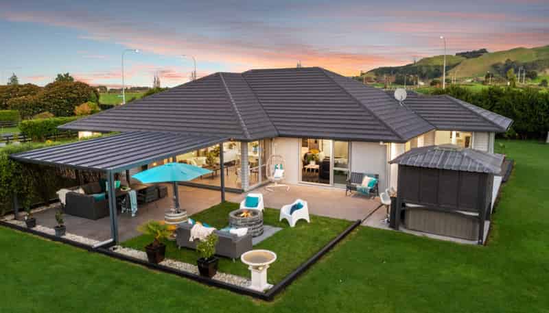 1 Royal Ascot Drive, Papamoa