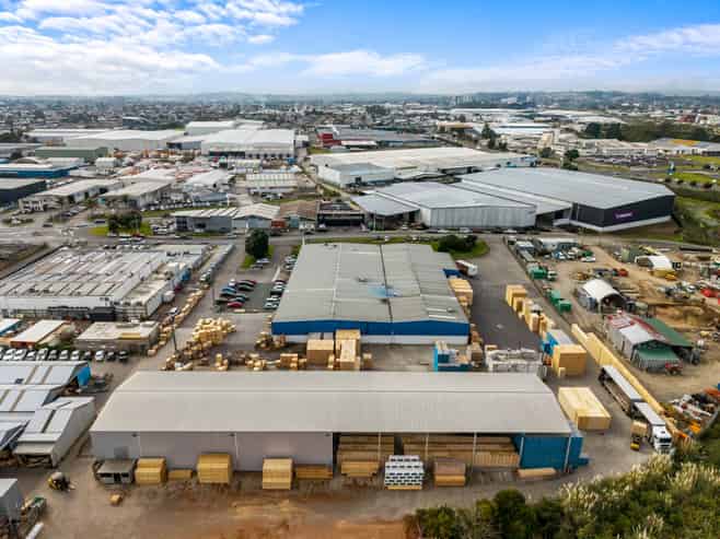 Large Industrial Landholding with Huge Profile