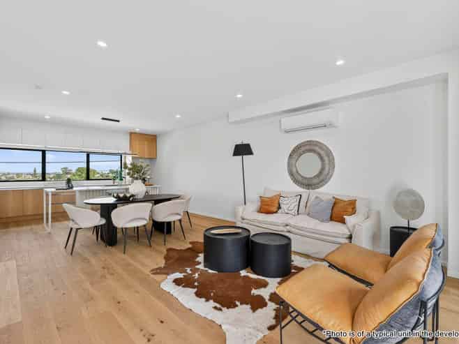 6 Riddell Road, Glendowie