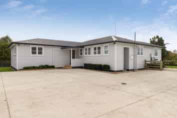 621 Number 1 Line, LONGBURN