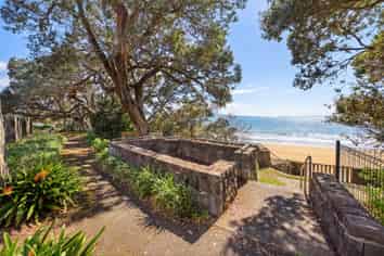 2C/171 Hurstmere Road, Takapuna