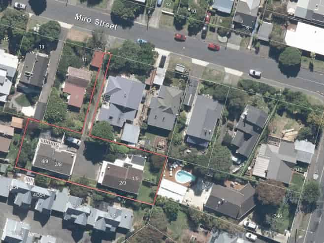 4/9 Miro Street, Eastbourne