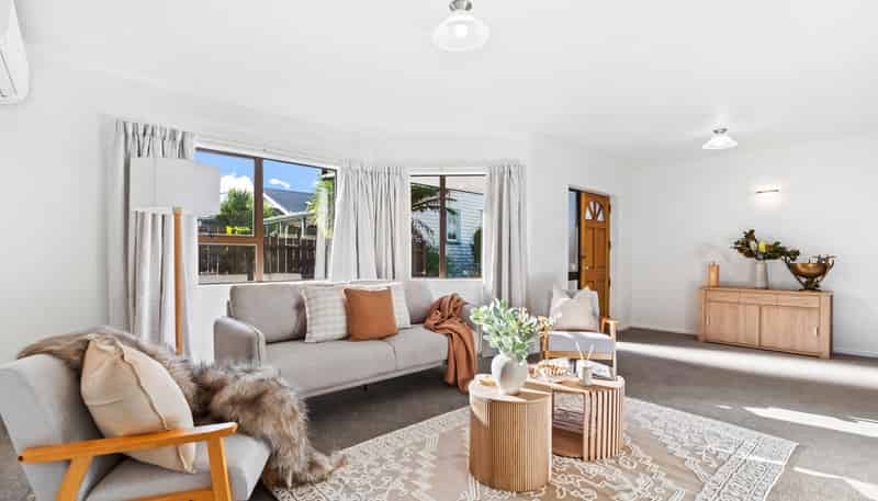 14B North Street, Woodhill