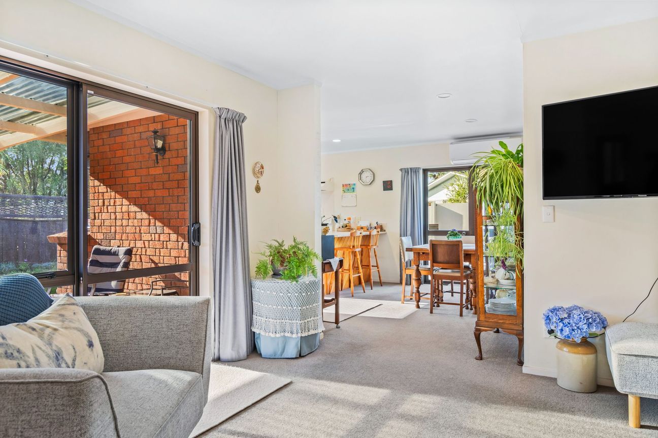 Tucked Away and Surprisingly Spacious - Ansicht 3