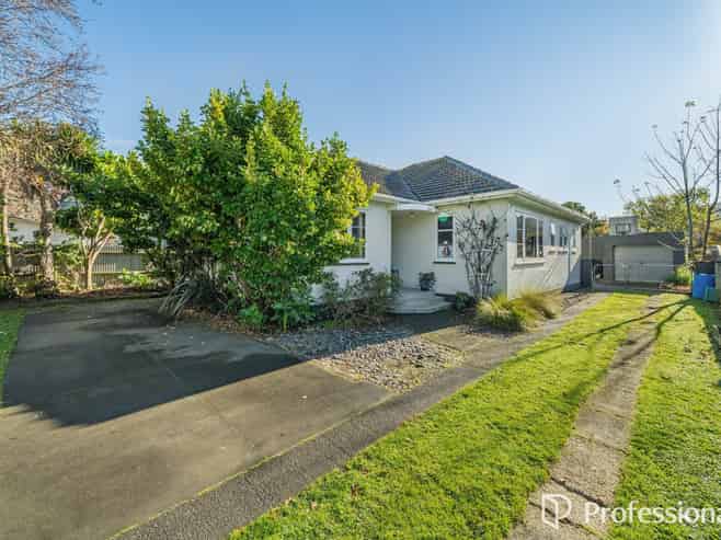 18 Burden Avenue, Wainuiomata
