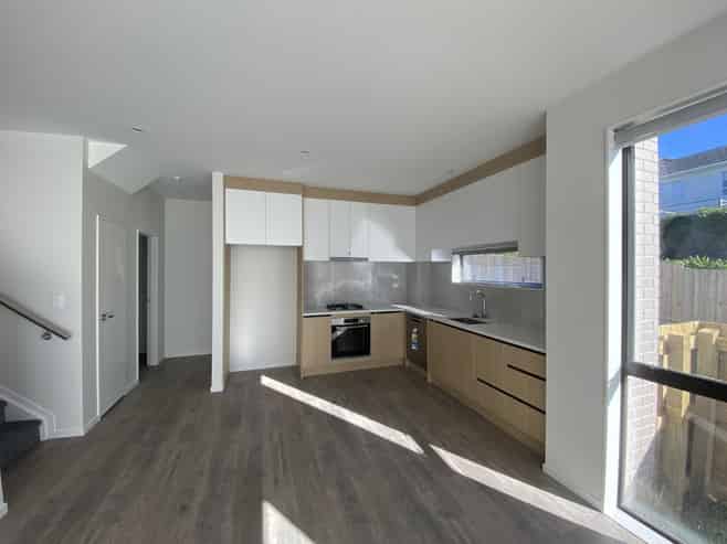 8 Kehu Loop, Mount Roskill